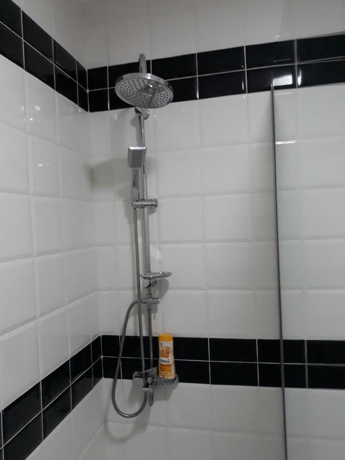 Sweet Yellow Apartment Belgrade Luaran gambar