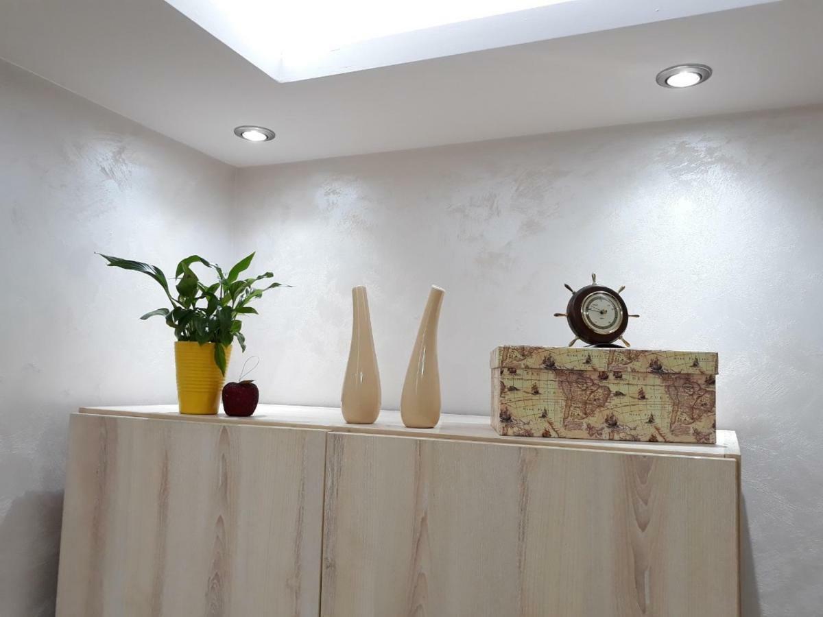 Sweet Yellow Apartment Belgrade Luaran gambar